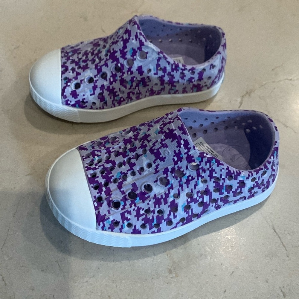 Native Jefferson Digital Print slip on